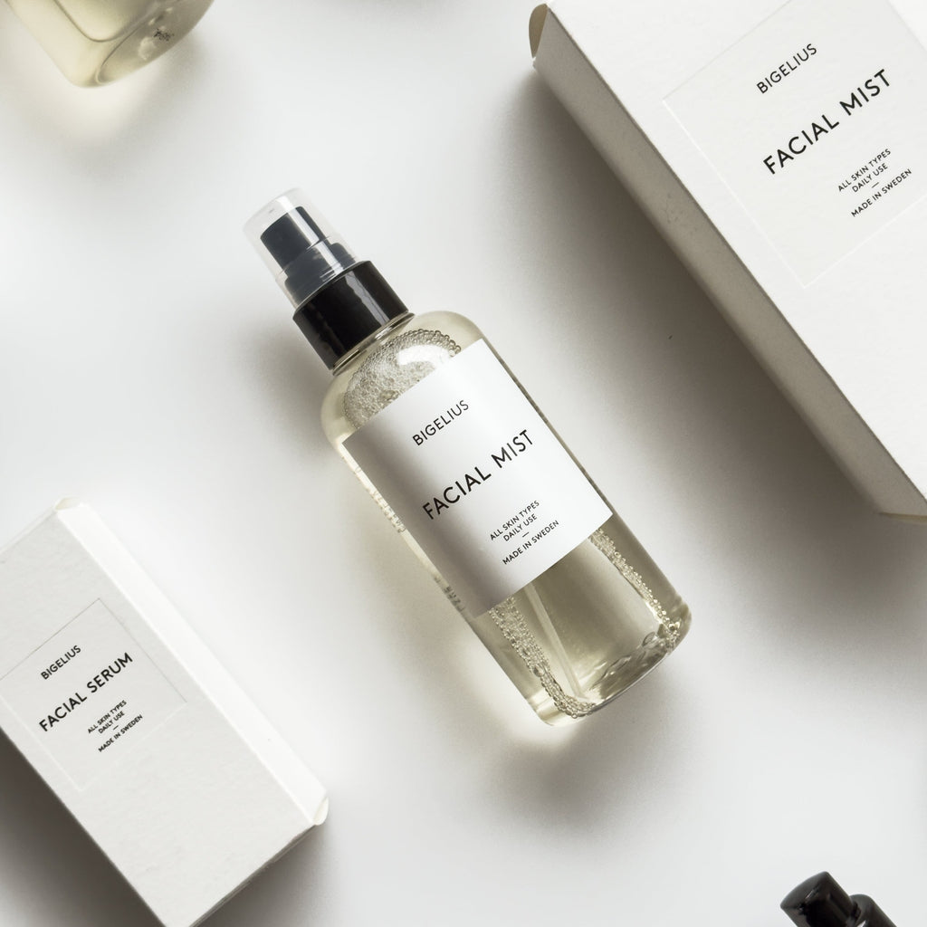 Bigelius skincare facial mist - a boosting, refreshing, airy and hydrating mist that helps to prevent premature aging of the skin caused by environmental pollution.